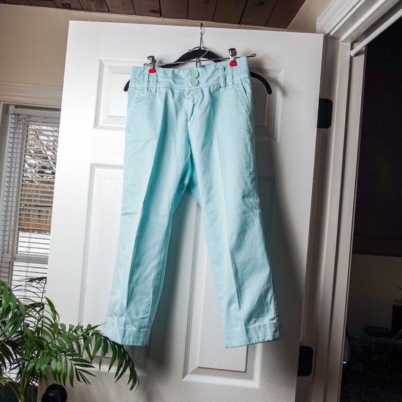 Old Navy Pants - Teal Turquoise Old Navy Capri Pants